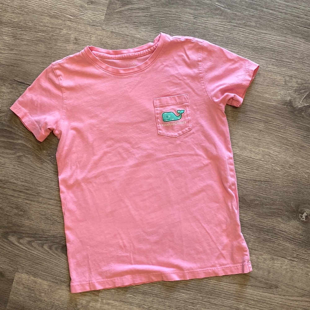 Vineyard Vines Pink Pocket Whale Tee Size Medium (10-12)
